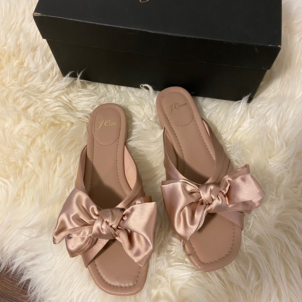 Elegant bow tie Slipper